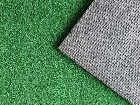 1740473135449694.png 人工草坪